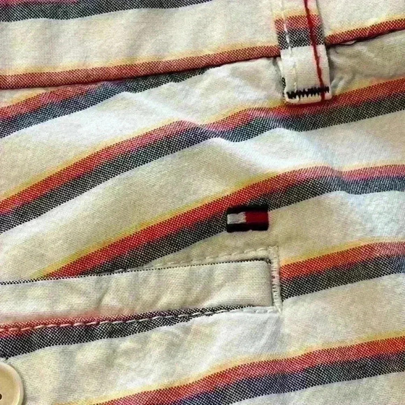 Tommy Hilfiger Men’s 9 inch inseam/ Waist 35 Striped Shorts. 100% cotton. 🇺🇸 - Picture 8 of 10